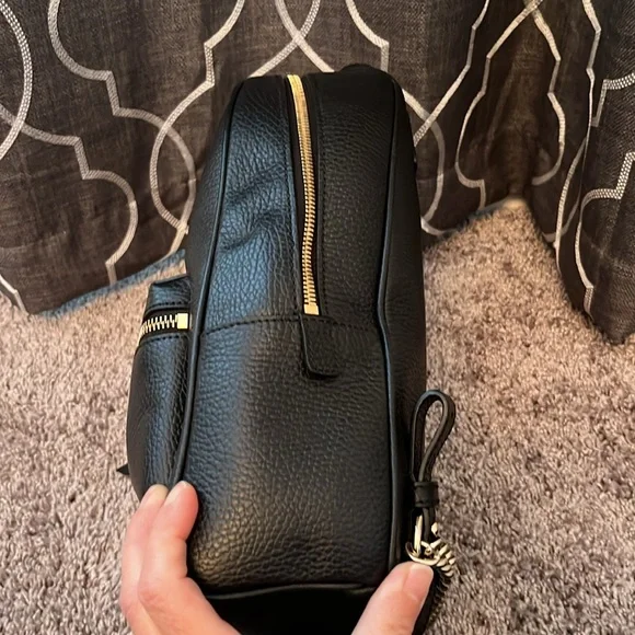 Gucci black leather soho chain backpack - Picture 9 of 17